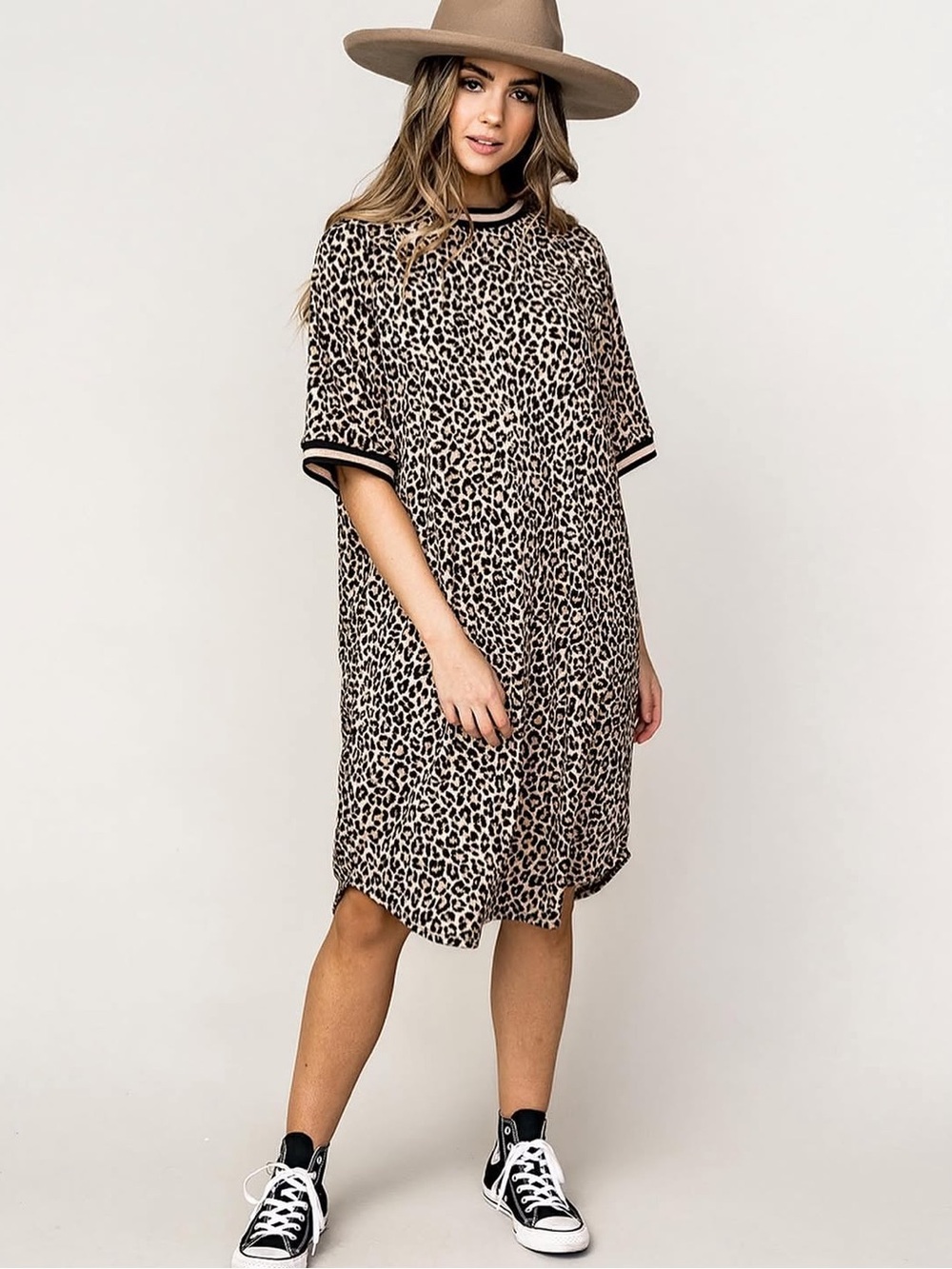 Dressed In Lala Frankie T-Shirt Dress Leopard Print Stretchy Beige Tan Size S